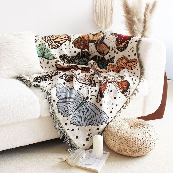 Boho Butterfly Woven Blanket Throw with Fringes - MAIA HOMES Tassel Blankets, Boho Sofa, Boho Throw Blanket, Vintage Apartment, Friends Always, Retro House, Apartment Vibes, Temu Finds, Sofa Cotton