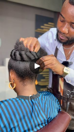 Natural Back Hairstyles, Simple Natural Hair Updo, Styles With Natural Black Hair, Natural Hair Ponytail Braid, Beautiful Natural Hair Styles, Updos Natural Black Hair, How To Style African Natural Hair, Natural Hairstyles Updos For Black Women, Black Natural Updo Hairstyles