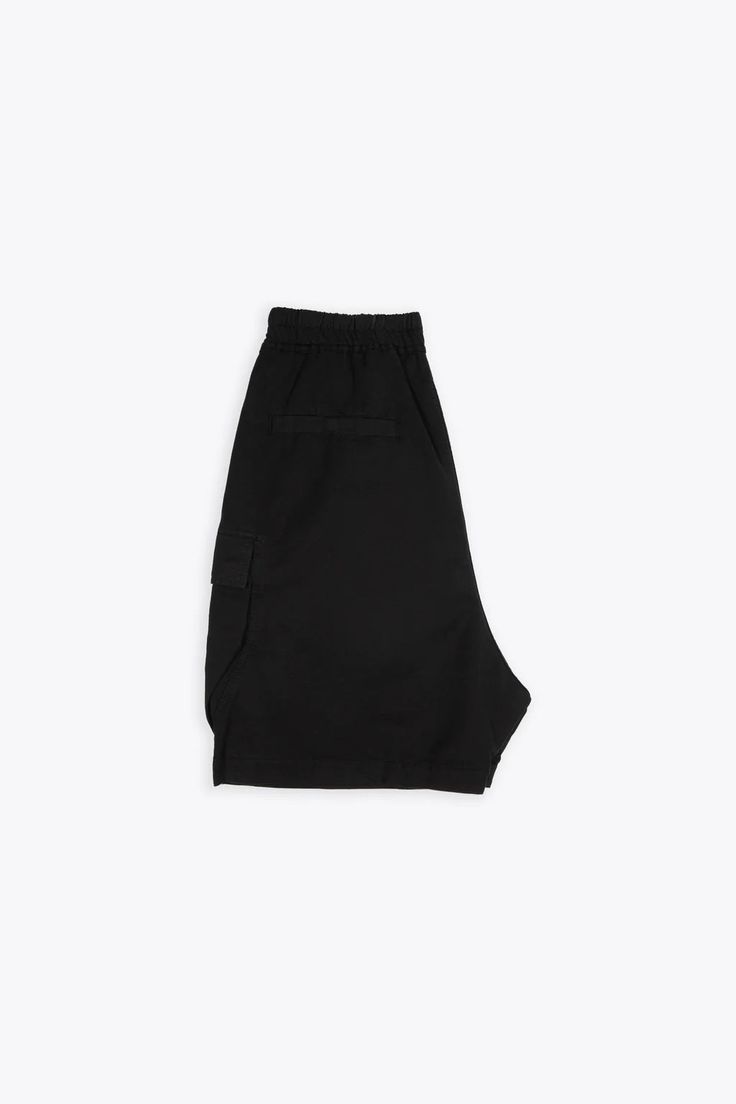 Rick Owens Drkshdw Cargobela Shorts Designer's ID: DU01D1369-CB Rick Owens Drkshdw Cargo Bela Shorts from the SS24 Lido Collection. Made from smooth cotton material, these shorts feature an elasticated waistband with an integrated long drawstring and metallic buds. Complete with a front zip-up closure, 2 side and 2 back buttoned pockets, and 2 vertical side cargo pockets, these shorts offer a contemporary avant-garde aesthetic. Color: Black Composition: Cotton Made in ITALY Wide Leg Workwear Shorts With Side Pockets, Black Wide Leg Shorts For Streetwear, Wide-leg Shorts With Side Pockets For Streetwear, Wide Leg Shorts With Side Pockets For Streetwear, Black Wide-leg Shorts With Elastic Waistband, Black Wide Leg Shorts With Elastic Waistband, Black Cargo Shorts With Pockets, Casual Black Cargo Pants With Built-in Shorts, Black Wide-leg Shorts