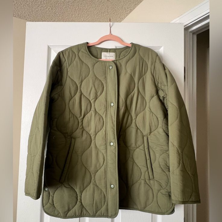 Nwt! Lucky Brand Quilted Jacket. Never Been Worn. Fits Oversized. No Stains. Spring Cotton Quilted Jacket For Cold Weather, Green Relaxed Fit Outerwear For Fall, Casual Olive Outerwear With Relaxed Fit, Green Long Sleeve Everyday Outerwear, Green Everyday Outerwear For Fall, Casual Olive Relaxed Fit Outerwear, Spring Long Sleeve Quilted Jacket For Layering, Casual Khaki Quilted Jacket For Spring, Khaki Long Sleeve Outerwear For Layering