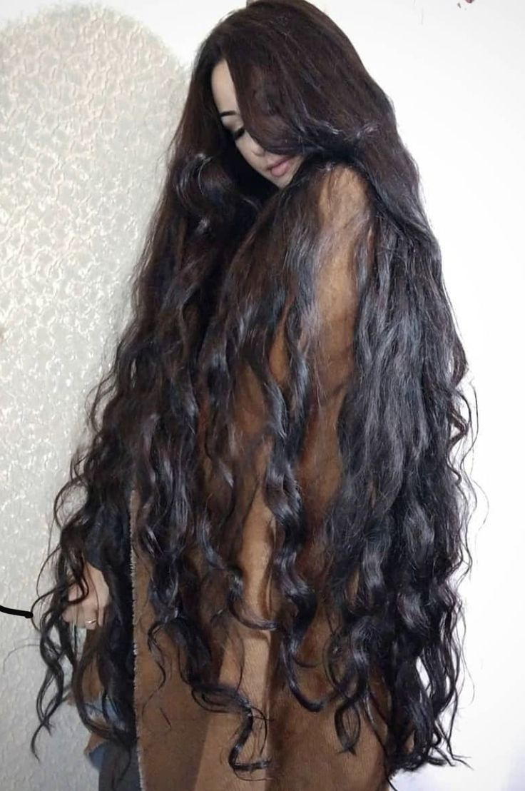 Woman With Long Hair, Long Shiny Hair, Long Indian Hair, Extremely Long Hair, Long Silky Hair, Long Hair Pictures, Really Long Hair, Black Curly Hair, Super Long Hair