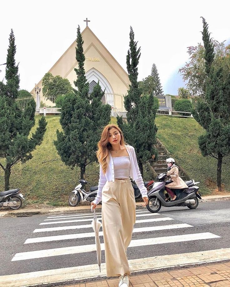 Baguio Outfit, Petite Style Outfits, Baguio City, City Outfits, Baguio, Korean Fashion Dress, Classy Casual Outfits, Easy Trendy Outfits, Evening Dresses Elegant