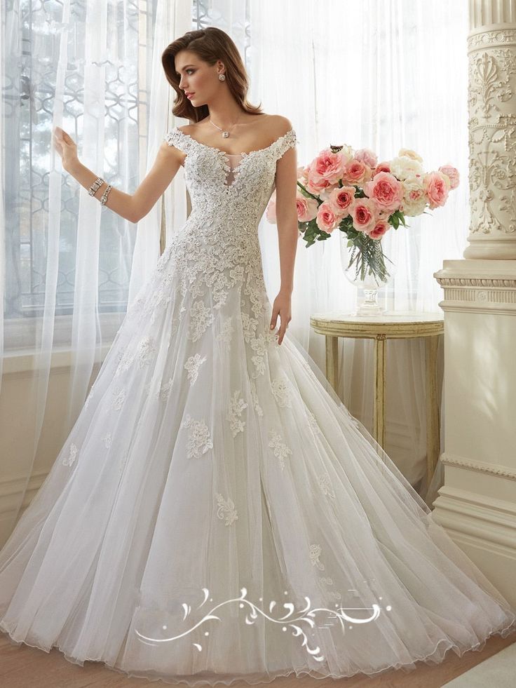 Stunning Beaded Backless Designer Lace Wedding Dress Fall /Winter - A Thrifty Bride Shop Sophia Tolli Wedding Dresses, Sophia Tolli, 2016 Wedding Dresses, White Wedding Dress, Wedding Dresses Satin, A Wedding Dress, Gorgeous Wedding Dress, Fall Wedding Dresses, Beautiful Wedding Dresses