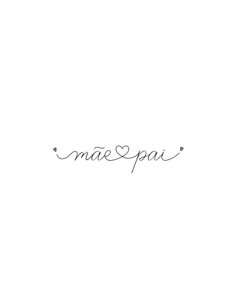 the word mia e pai written in cursive writing on a white background