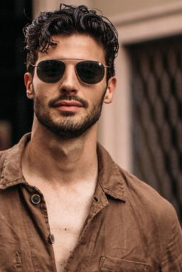 Mens Wavy Haircuts, Male Haircuts Curly, Hairstyles Thick Hair, Italian Hair, Short Wavy Haircuts, Haircut Curly Hair, Men Haircut Curly Hair, Wavy Hairstyles Medium, Mens Hairstyles Thick Hair