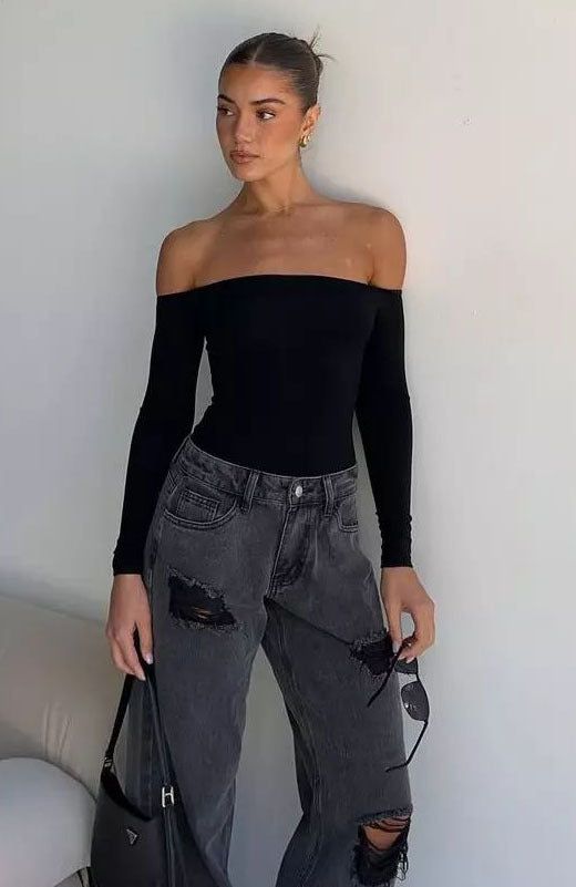 Lose My Mind Long Sleeve Bodysuit Black | White Fox Boutique US Body Suit Outfits, Bodysuit Black, School Looks, Looks Street Style, Outfit Inspo Fall, Lose My Mind, Looks Style, Mode Inspiration, Looks Vintage