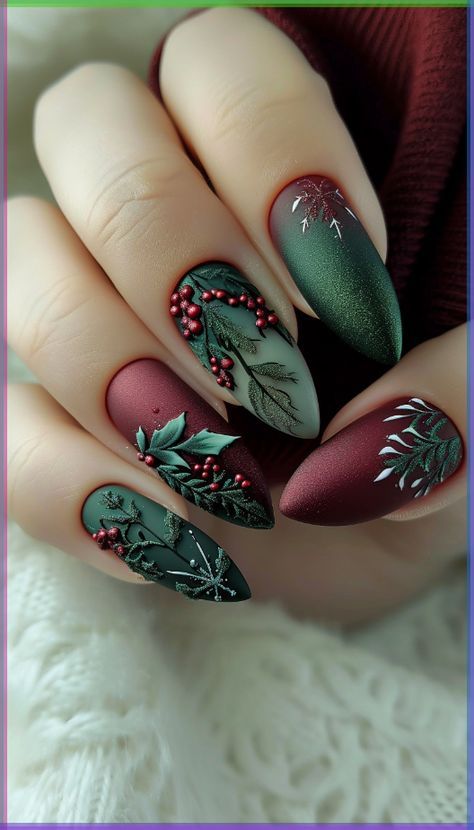 Octoberfest Nails, Pine Tree Nails, Nail Art Inspiration Creative, Winter Inspired Nails, Folklore Nails, Party Nails Designs, Christmas Naildesign, Christmas Nails Inspiration, Mint Green Nails