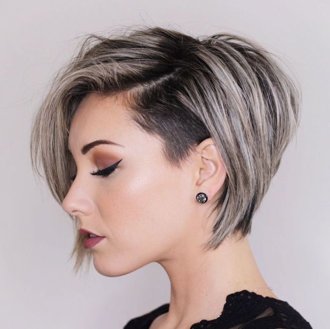 Short Asymmetrical Haircut, Asymmetrical Bob Haircuts, Asymmetrical Haircut, Girls Short Haircuts, Asymmetrical Hairstyles, Girl Haircuts, Short Bob Haircuts, Penteado Cabelo Curto, Undercut Hairstyles