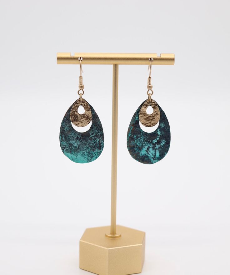 These gold layered teardrop earrings are absolutely beautiful! The earrings are made with a special process that gives them a gorgeous, lustrous finish. They are sure to be a favorite of any jewelry lover. They would make a great gift for someone special.