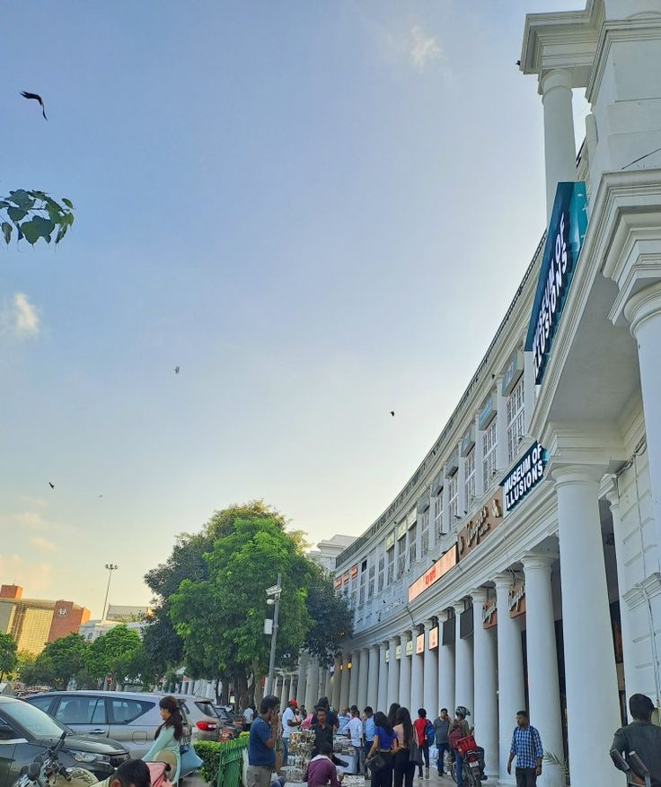 Delhi streets Delhi Street, Alcohol Party, Commercial Street, Connaught Place, Nature Photography, Building, Photography, Quick Saves, Color