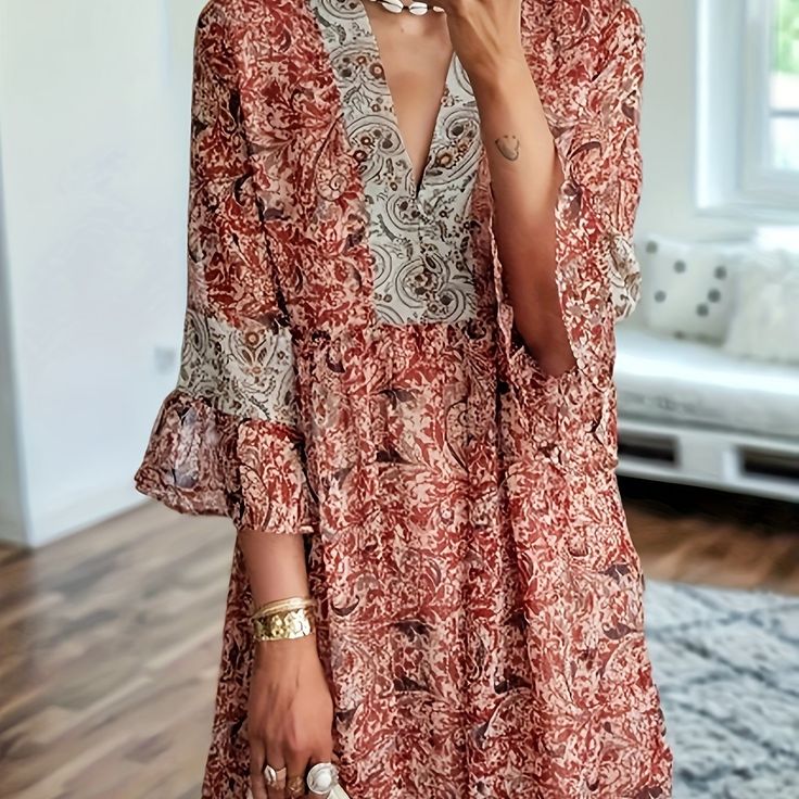 Casual Boho Print Knee-length Dress, Long Sleeve Summer Shift Dress, Summer Shift Dress With Long Sleeves, Long Sleeve Shift Dress For Summer, Brown Printed Flowy Dress, Bohemian Shift V-neck Dress, Flowy Mini Boho Dress With Print, Printed Mini Dress For Beach In Fall, Bohemian V-neck Shift Dress