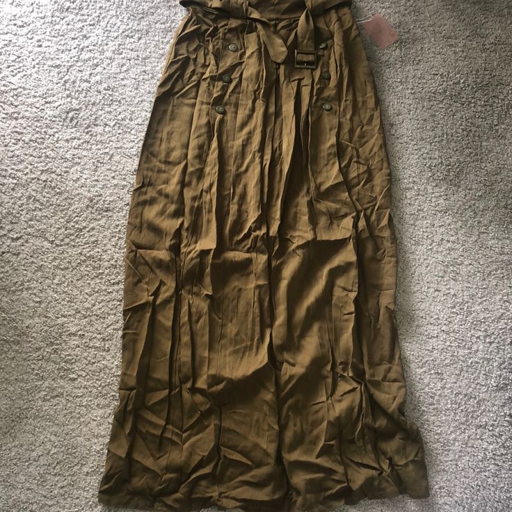 Belted Maxi Skirt . New With Tags. Belted Midi Skirt For Day Out, Brown Midi Skirt For Spring, Chic Belted Maxi Skirt For Spring, Spring Chic Belted Maxi Skirt, Belted Skirt For Day Out, Chic Belted Long Skirt, Chic Spring Belted Maxi Skirt, Spring Long Skirt With Belt, Brown Belted Skirt For Spring