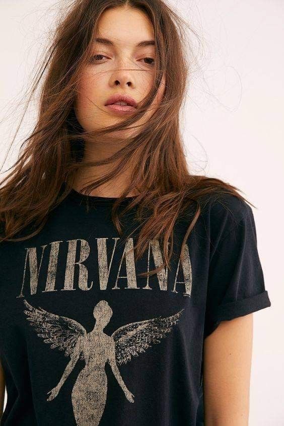 Nirvana Tee, Angel Graphic, Mexican Outfit, Boho Tees, Spring Outfits 2022, Cute Spring Outfits, Oversize T Shirt, Outfits 2022, Cute Spring