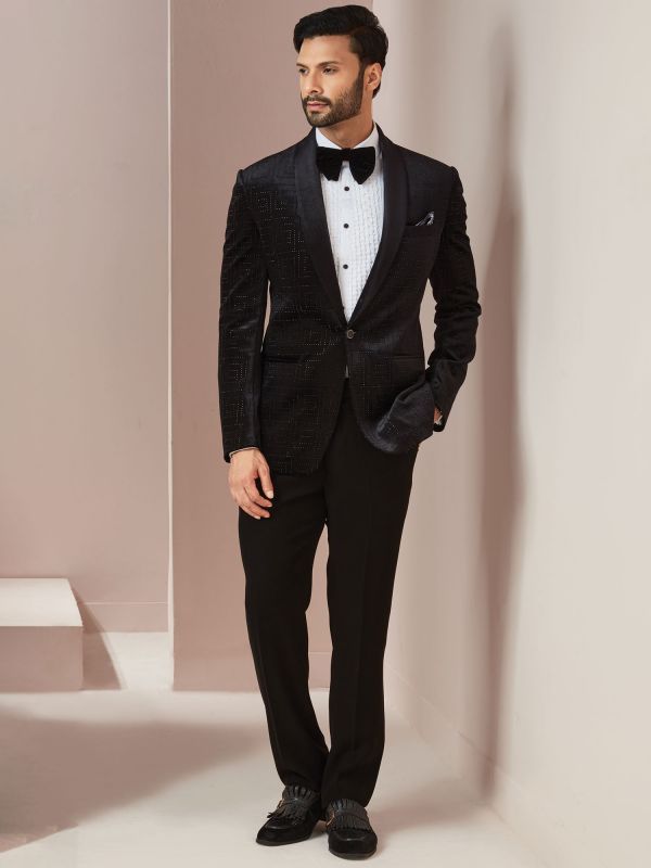 Indian Men Clothing - Buy Traditional Indian Outfits For Men Online USA Black Designer Tuxedo, Latest Designer Suits For Men, Indian Outfits For Men, Designer Tuxedo, Indian Men, White Cotton Shirt, Outfits For Men, Designer Suits For Men, Traditional Indian Outfits