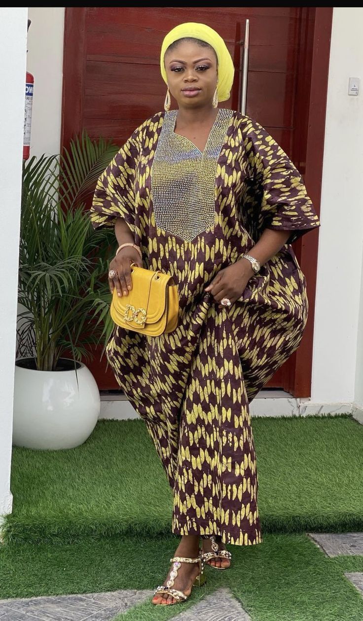 Bubu Kaftan Styles, Latest Bubu Gown Style, Kampala Gown Styles For Ladies, Bubu Styles, Bubu Gown, Boubou Styles For Women, Kaftan Styles, Bubu Gown Styles, Stylish Naija