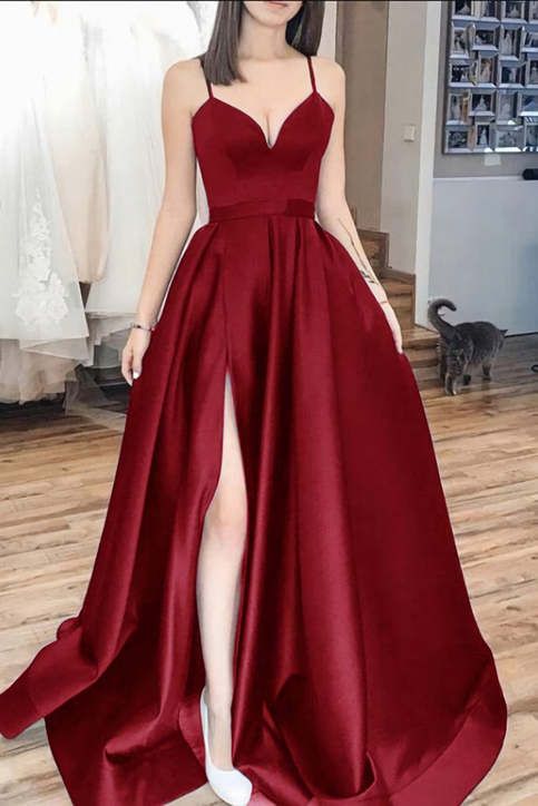 Hot Prom Dress, Gaun Fashion, Prom Long, Prom Dress Inspiration, Cute Prom Dresses, Red Prom, Pretty Prom Dresses, Grad Dresses, Black Prom Dresses