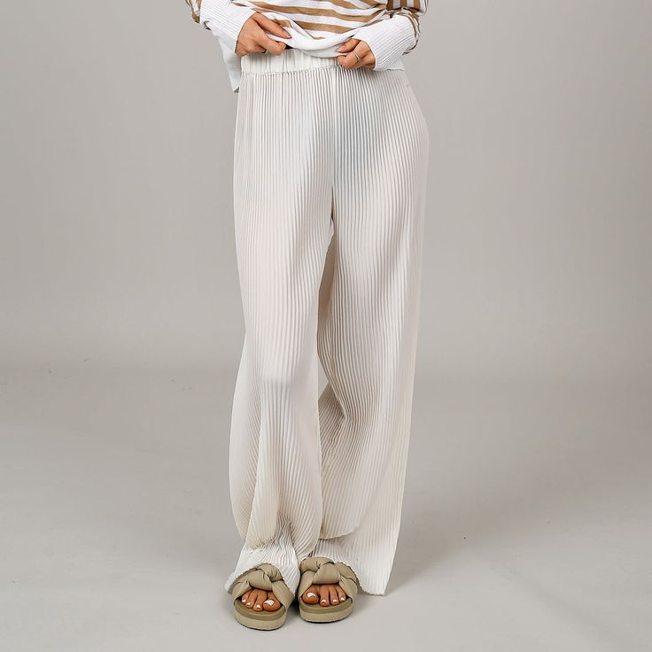 Perfect summer pants. Plisse high rise straight leg pant. Flowing wide legs with elastic waistband. True to size Imported 37W084S Straight Leg Pant, Summer Pants, Pleated Pants, Wide Legs, Straight Leg Pants, Perfect Summer, Prada, Straight Leg, Wide Leg