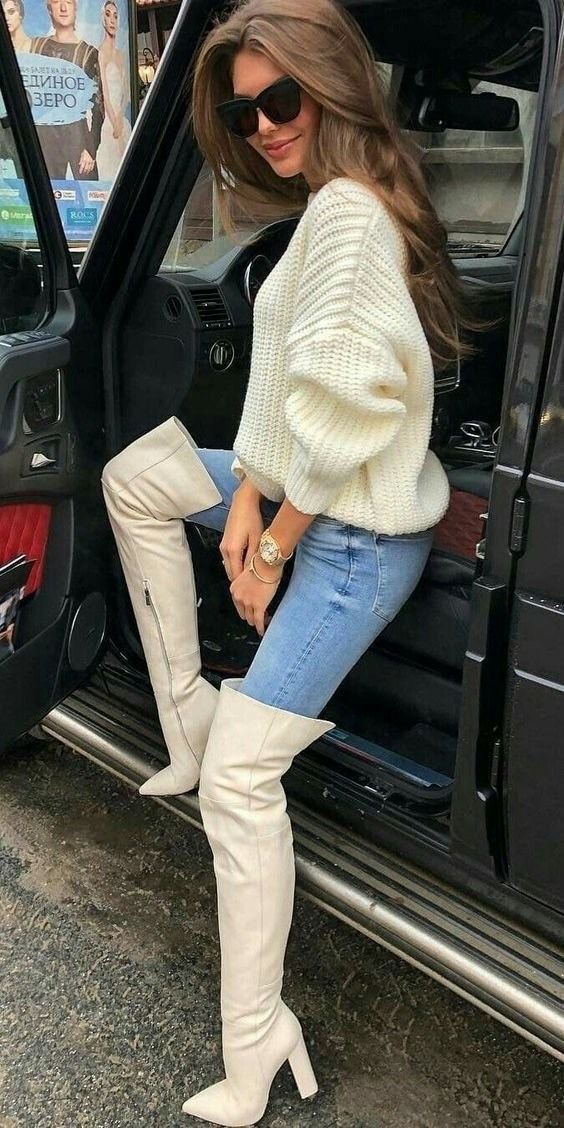 (41) Tumblr Heels Boots Outfit, White Boots Outfit, Boots And Jeans, Outfit Botas, High Heeled Boots, White Boots, Looks Chic, Heel Boots, Winter Fashion Outfits