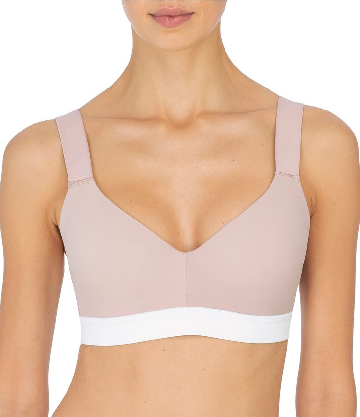 Sports Bra With Removable Pads In Athleisure Style, Sports Bra With Removable Pads And Medium Support, Sporty Supportive Bra With Removable Pads, Sporty Bra With Removable Pads, Fitted Nylon Sports Bra With Padded Cups, Athleisure Stretch Bra With Adjustable Straps, Athleisure Bra With Adjustable Straps, Fitted Nylon Sports Bra With Adjustable Straps, Stretch Nylon Athleisure Bra