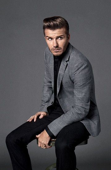 Beckham Suit, David Beckham Suit, David Beckham Style, Jacket Sport, Gray Blazer, Black Pants Men, Mens Fashion Smart, Foto Tips, Alexander Skarsgard