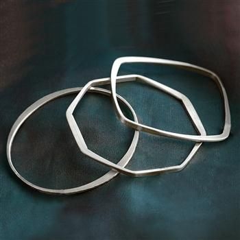 Hammered Geometric Bangle Bracelets - Stackable Bracelets | Sweet Romance – Sweet Romance Jewelry Forged Bracelet, Geometric Bangle, Diy Bangle Bracelets, Elegant Wear, Bangles Silver, Womens Silver Jewelry, Hammered Bangles, Bracelets Silver, Silver Rings Simple