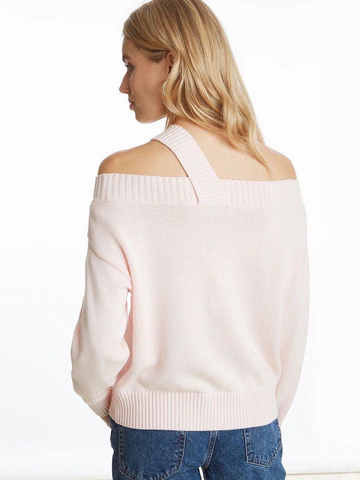 Give winter the cold shoulder with our relaxed knit. A single, wide shoulder strap keeps this beauty in place. Long sleeve Sits off shoulders with a strap Rib trim 100% CottonStyle #: WR20S244 Spring Off-shoulder Sweater, Off-shoulder Sweater For Spring, Single Wide, Cold Shoulder Sweater, Off Shoulder Sweater, Shoulder Sweater, Sale Event, Lifestyle Brands, Cold Shoulder