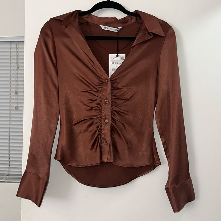 Nwt. Beautiful Satin Brown Blouse. Elegant Brown V-neck Blouse, Fitted V-neck Brown Blouse, Elegant Brown Top For Work, Fitted Collared Top For Date Night, Brown Collared Spring Blouse, Spring Collared Brown Blouse, Brown Collared Blouse For Spring, Elegant Brown Collared Blouse, Brown Long Sleeve Blouse For Party