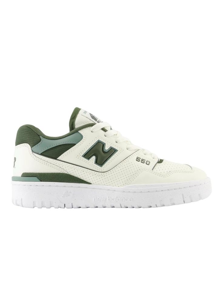 PRICES MAY VARY. Rubber sole Looks Hippie, Sneaker New Balance, New Balance Black, New Balance Sneakers, New Balance Women, Swag Shoes, Women Lifestyle, Trendy Sneakers, New Balance Shoes