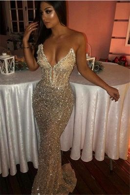 Robes Glamour, Sequin Evening Gowns, Prom Girl Dresses, Classic Outfit, Beauty Dress, Prom Girl, Prom Outfits, Necklines For Dresses, Sequin Beading