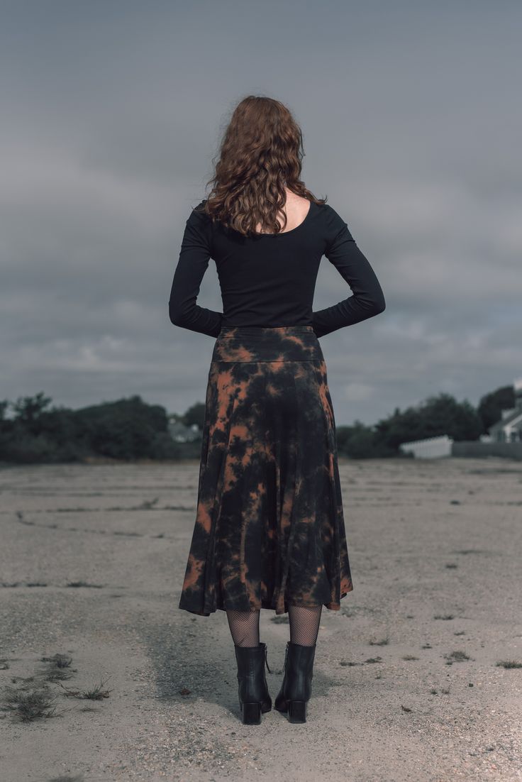 This tulip shaped midi skirt is made with 12 panels and a wide high waisted waist band. It has beautiful flow and movement and feels super soft and comfortable. Part of our tie-dye collection, it is a great piece for all seasons but especially for fall as it will give you serious witchy vibes. Made with our super soft buttery bamboo stretch jersey. Palazzo Style, Slow Fashion Brands, Witchy Vibes, Waist Band, Slow Fashion, Cotton Spandex, All Seasons, Fashion Brand, Midi Skirt