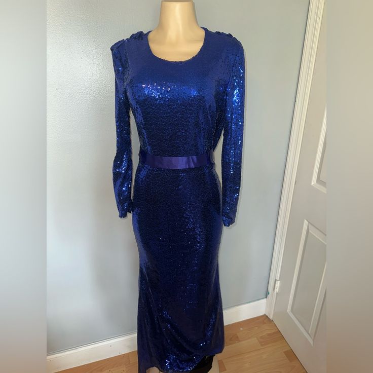 Super Cute It’s Custom Made In A Size 8 Comes With A Removable Belt Blue Fitted Dress, Fitted Dress, Royal Blue, Colorful Dresses, Custom Made, Color Blue, Super Cute, Maxi Dress, Womens Dresses