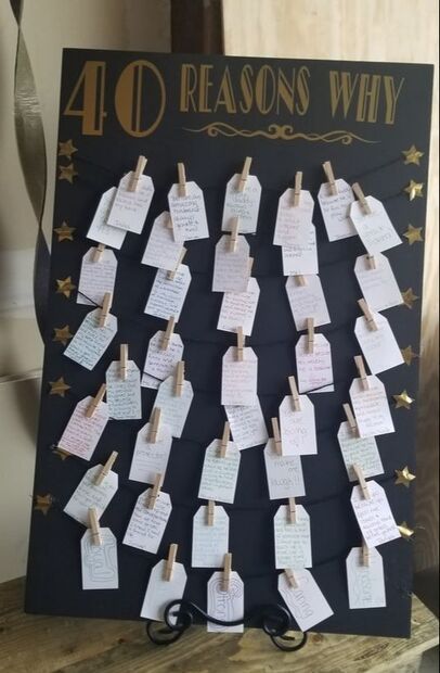 a sign with lots of notes attached to it that says 40 reason why on them