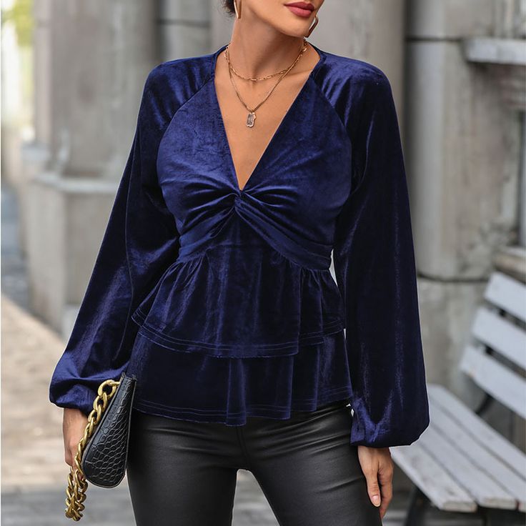 Elevate your autumn wardrobe with our Women's Solid Color V-Neck Velvet Top—an epitome of chic comfort for the season.Designed with a stylish V-neckline, this velvet top seamlessly combines elegance with a relaxed vibe. The plush velvet fabric not only adds a luxurious touch but also provides a cozy and comfortable feel, making it an ideal choice for fall days.The solid color design offers versatility, allowing you to pair it effortlessly with various bottoms. Whether you choose to style it with jeans for a casual day out or layer it under a blazer for a more polished look, this top adapts to your fashion needs.The V-neck detail adds a touch of femininity, creating a flattering silhouette. Its timeless appeal makes it suitable for a range of occasions, from casual outings to evening gather Raglan Sleeve Blouse, Shirt Patterns, Dirndl Outfit, Bandeau Tops, Velvet Shirt, Velvet Blouses, Mini Robes, Weave Style, Peplum Blouse