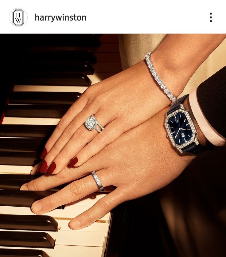 Prism Aesthetic, Connor Cobalt, Harry Winston Jewelry, Big Diamond Engagement Rings, Swan Jewelry, Royal Core, Jewellery Photography Inspiration, Luxury Couple, Jewelry Photography Styling