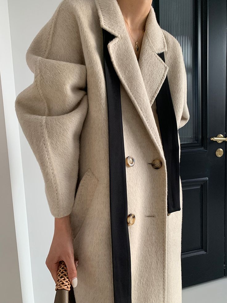 A well-tailored wool coat is not just an outfit; it's a statement of sophistication. Double Face Wool Wrap Belt Blazer Coat - Beige Gray #winterfashiontrends #winterfashion #winterfashionstyle #winterclothes #winteroutfit #australia #usa #winterfashioninspiration #winterwear #wintercollection #winterfashions #winterlook #winteroutfits #clothing L Manga, Wool Wrap Coat, Belted Blazer, Wrap Belt, Style Inspiration Winter, Wool Wrap, Wrap Coat, Long Scarf, Rabbit Fur