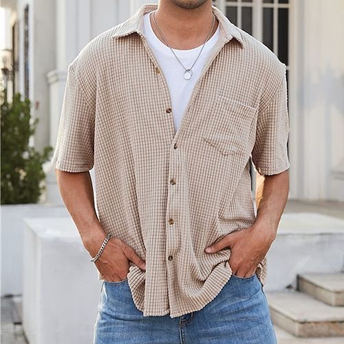 Male Fashion Old Money, Going Out Mens Outfits, Cool Men’s Outfits, Men Fashion Italy, Rugged Casual Mens Style, Nice Shirts Men, Fun Mens Outfits, Mens Casual Date Night Outfit, 30 Year Old Man Fashion