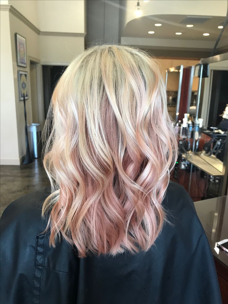 Rose Gold Peekaboo Highlights Blonde, Ash Blonde With Rose Gold Highlights, Platinum Blonde With Rose Gold Highlight, Blush Highlights Hair, Blonde Hair With Rose Gold Underneath, Rose Gold Hair Underneath, Platinum Blonde Hair With Rose Gold Highlights, Blonde Hair Rose Gold Highlights, Rose Gold Hair Blonde Short