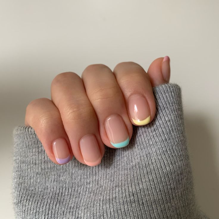 French Tip Ideas Color, French Mani With A Twist, Short Squoval Acrylic Nails Summer, Multi Colour French Tip Nails, Nails 2023 Pink And White, Subtle Rainbow Nails, Coloured French Nails, Summer Nails 2023 Pink, Short Round Nails Summer