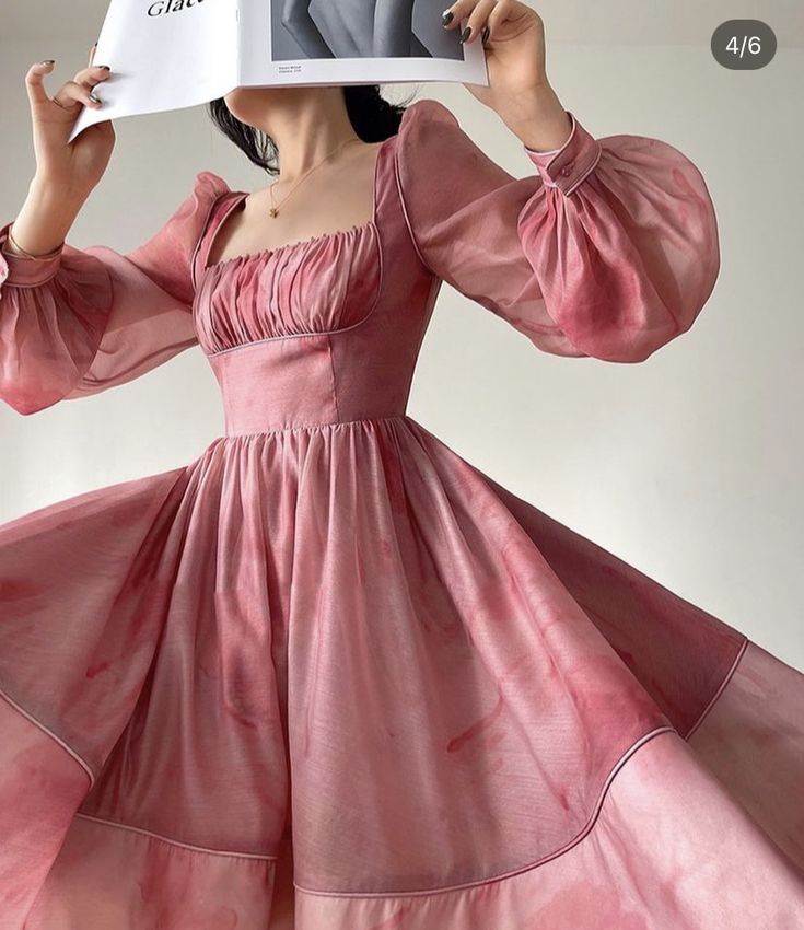 Birthday Dress For Teenage Girl, Chinese Fancy Dress, Modest Dresses Casual, Fancy Dresses Long, Elegant Dresses Classy, Designer Dresses Casual, Fancy Dress Design, Stylish Dress Book, Easy Trendy Outfits