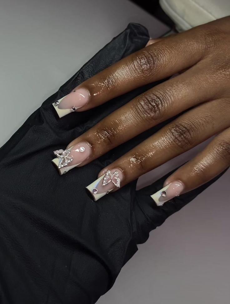 Baddie Nails Acrylic Mid Length, Green Nails Acrylic Short, Mid Length Nails Acrylic, Mid Nails, Nails Middle Length, Cute Medium Length Nails, Dope Nail Designs Short Length, Birthday Nails Black Women, Dope Nail Designs Mid Length