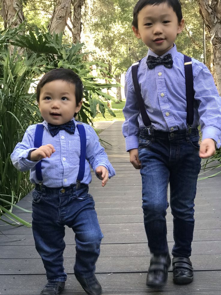 Bow tie and suspenders for boys, toddler suspenders and bow ties for kids, children’s formal wear ideas Jeans And Suspenders, Toddler Suspenders, Wedding Suspenders, Tie And Suspenders, Suspenders For Kids, Suspenders For Boys, Suspenders Wedding, Ring Bearers, Brisbane Queensland