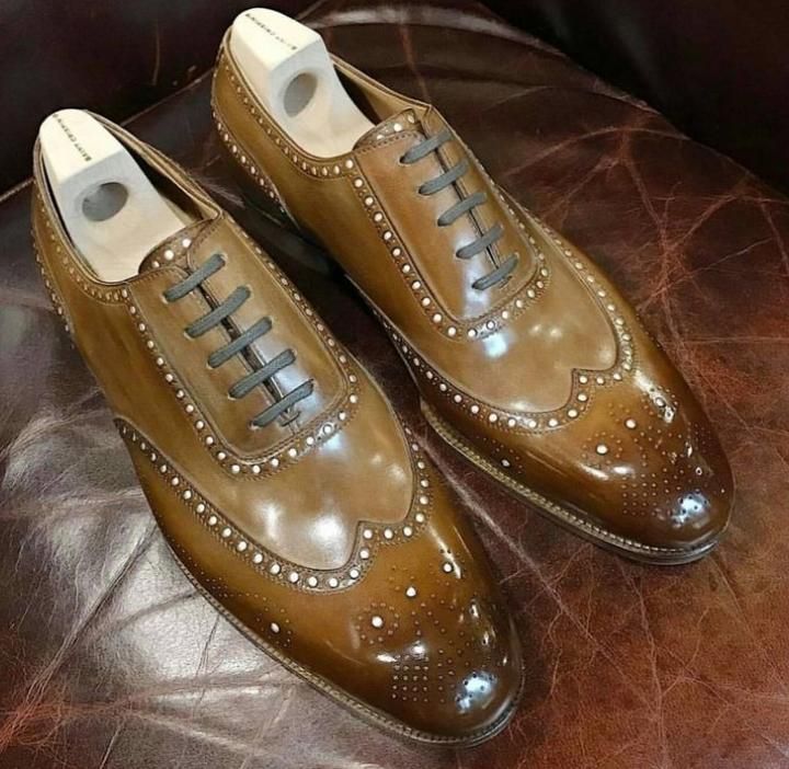 Alligator Dress Shoes, Best Shoes For Men, Chelsea Boots Men, Elegant Man, Stylish Shoes, Shoes Men, Stylish Men, On Shoes, Nice Shoes