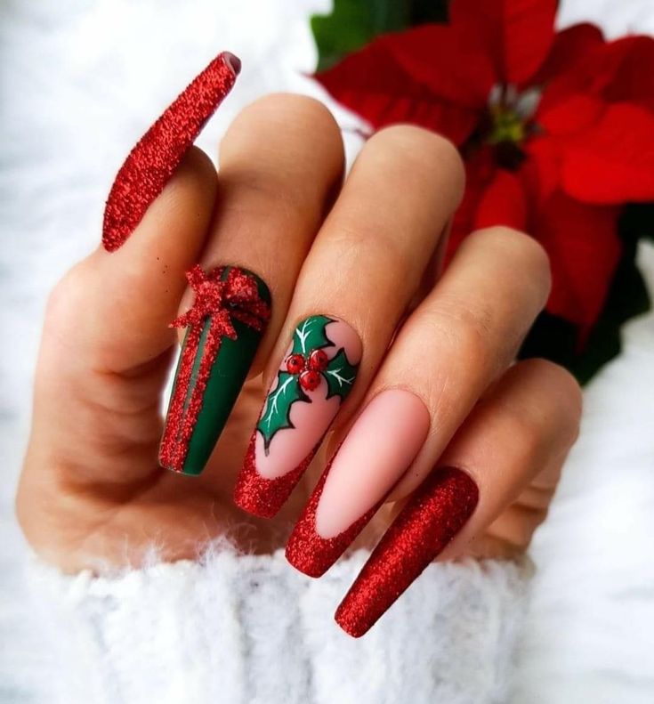 Red Christmas Nails, Festival Nails, Holiday Nail Designs, Xmas Nails, Cute Christmas Nails, Christmas Gel Nails, Her Nails, Christmas Nails Acrylic, Uñas Acrilicas