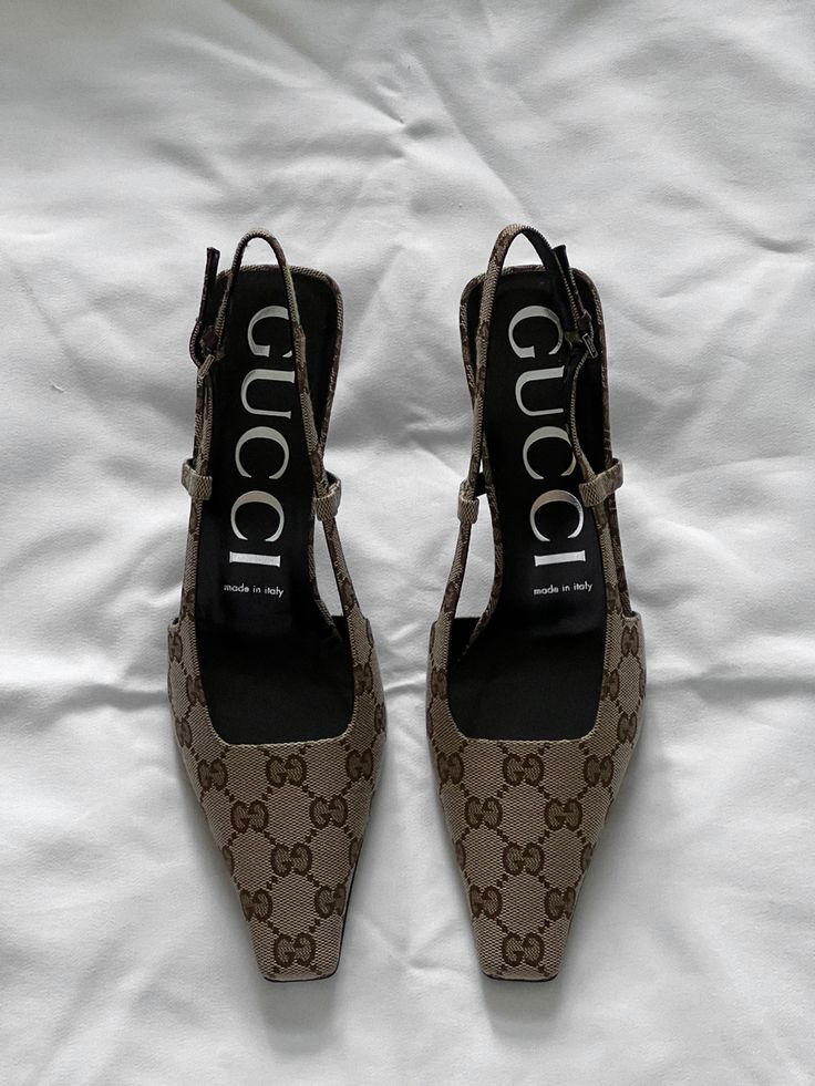 Gucci print kitten heels, aw22 Gucci Heels Aesthetic, Kitten Heels Gucci, Gucci Sling Back Shoes, Gucci Kitten Heels Outfit, Gucci Kitten Heels, Designer Kitten Heels, Shoe Pictures Aesthetic, 27 Aesthetic, Gucci Slingback