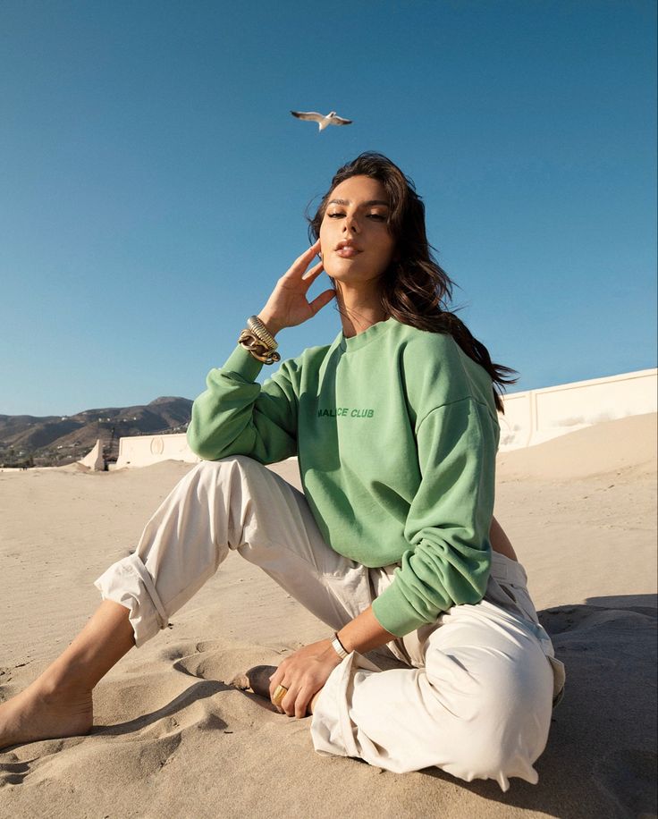 For cozy sunsets on the beach, daily hikes, and everything in between - it's almost too good to be true. Made with 100% organic cotton that's soft to the touch, featuring a relaxed silhouette. Casual Organic Cotton Sweatshirt For Loungewear, Casual Organic Cotton Soft-washed Sweatshirt, Everyday Soft-washed Organic Cotton Sweatshirt, Green Relaxed Fit Sweatshirt For Summer, Cotton Tops For Relaxation In Fall, Fall Cotton Tops For Relaxation, Organic Relaxed Fit Crew Neck Tops, Comfortable Cotton Sweatshirt For Spring, Relaxed Cotton Sweatshirt For Everyday