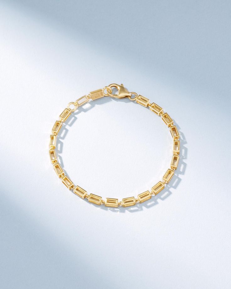 Suzanne Kalan Block-Chain Hollow Thick Bracelet in 18k yellow gold Block Chain, Chain Bracelets, White Rose Gold, Gold Rose, Chain Bracelet, Clean Lines, Statement Pieces, Fashion Models, White Gold