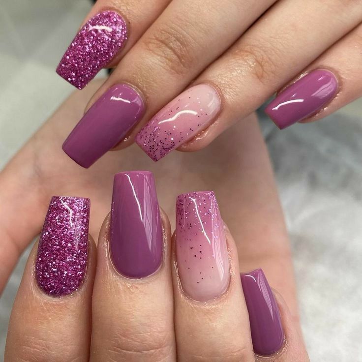 Bad Nails, Nails With Glitter, Nail Shimmer, Long Nail Designs, Ombre Acrylic Nails, Stiletto Nails Designs, Nail Designs Glitter, Pink Nail, Cat Kuku