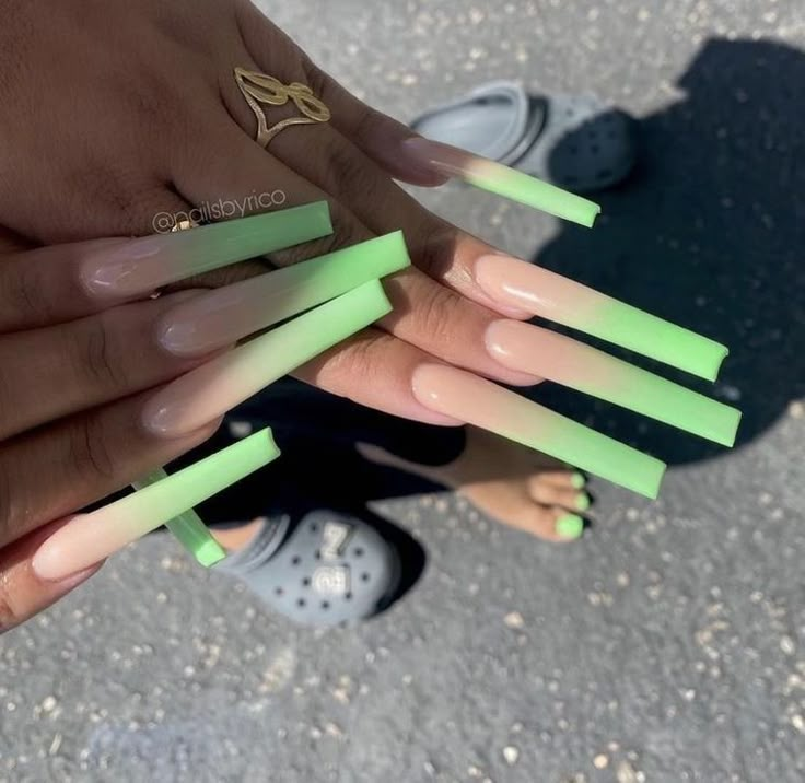 Xl Long Acrylic Nails Green, One Color Long Nails, Vacation Nails Long, Super Long Acrylic Nails, Long Exotic Nail Designs, Tapered Square Nails, Acrylic Toe Nails, Long Acrylic Nail Designs, Drip Nails