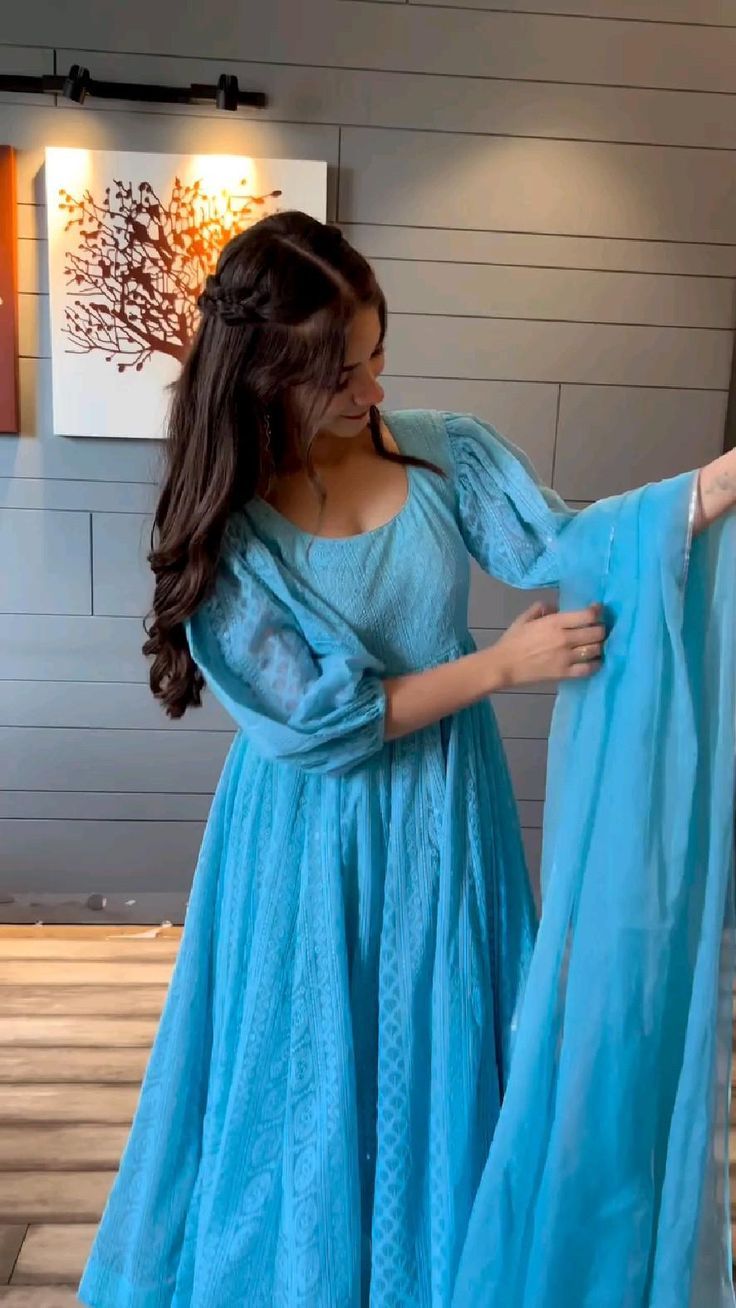 Stylish Frock Design, Blue Frock, Trendy Dress Styles, Blue Dress Outfits, Anarkali Dress Pattern, Frock For Women, Pakistani Fashion Casual, Baby Frock, Pakistani Dresses Casual