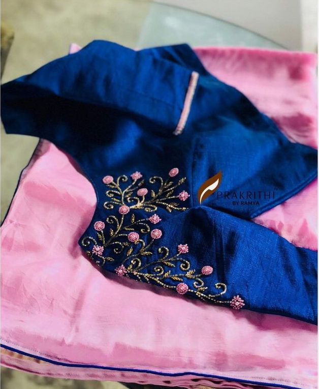 Blue Blouse Designs, Aari Blouse, New Saree Blouse Designs, Latest Model Blouse Designs, Cutwork Blouse Designs, Sari Blouse Designs, New Blouse Designs, Maggam Work Blouse Designs, Ladies Blouse Designs